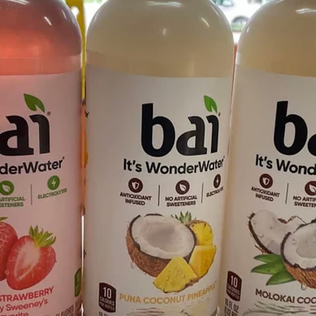Bai.